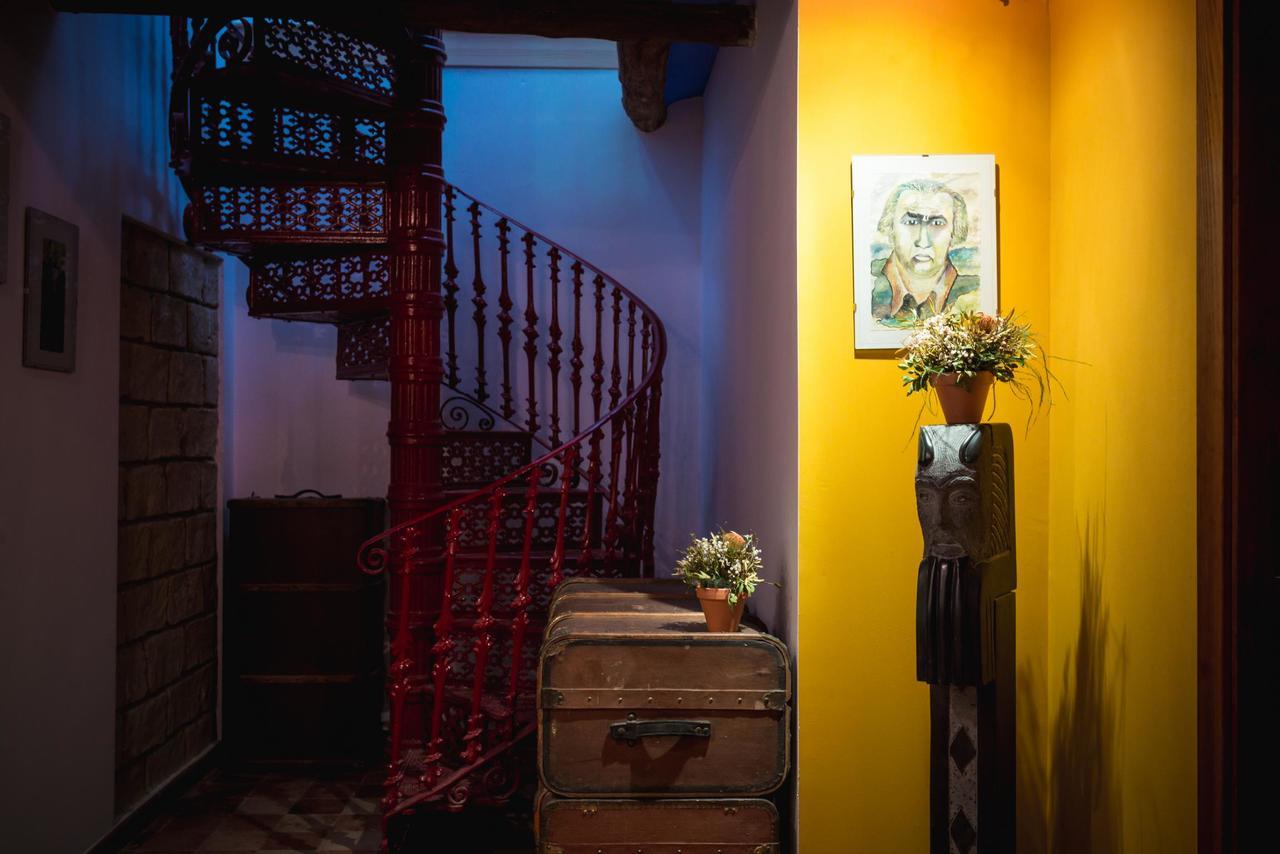 A Corona Del Reino Ejea De Los Caballeros Luaran gambar